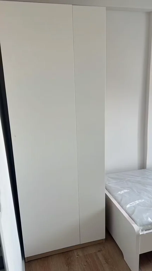 Chambre d'étudiant fonctionnelle parfaite pour étudier dans