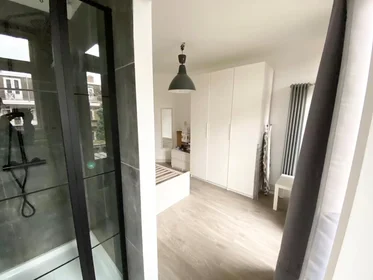 Logement entier à Noorderhavenkade, Noord, image 5 de 9