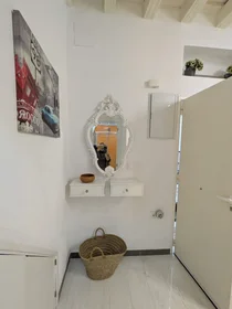 Apartamento inteiro em Calle Fernández Shaw 10, imagem 5 de 11