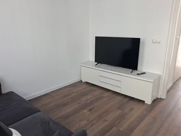 Dairenin tamamı konumu Camille Balystraat, Amsterdam-Oost, 4 10 görüntüsü