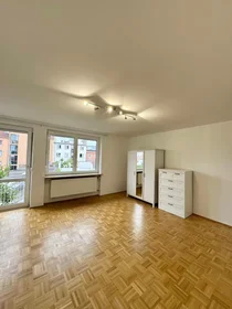 Chambre privée à Spenglergäßchen, Augsburg-Innenstadt, image 2 de 10