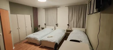 Dairenin tamamı konumu Beisingstraße, Stadtbezirke I, 9 10 görüntüsü