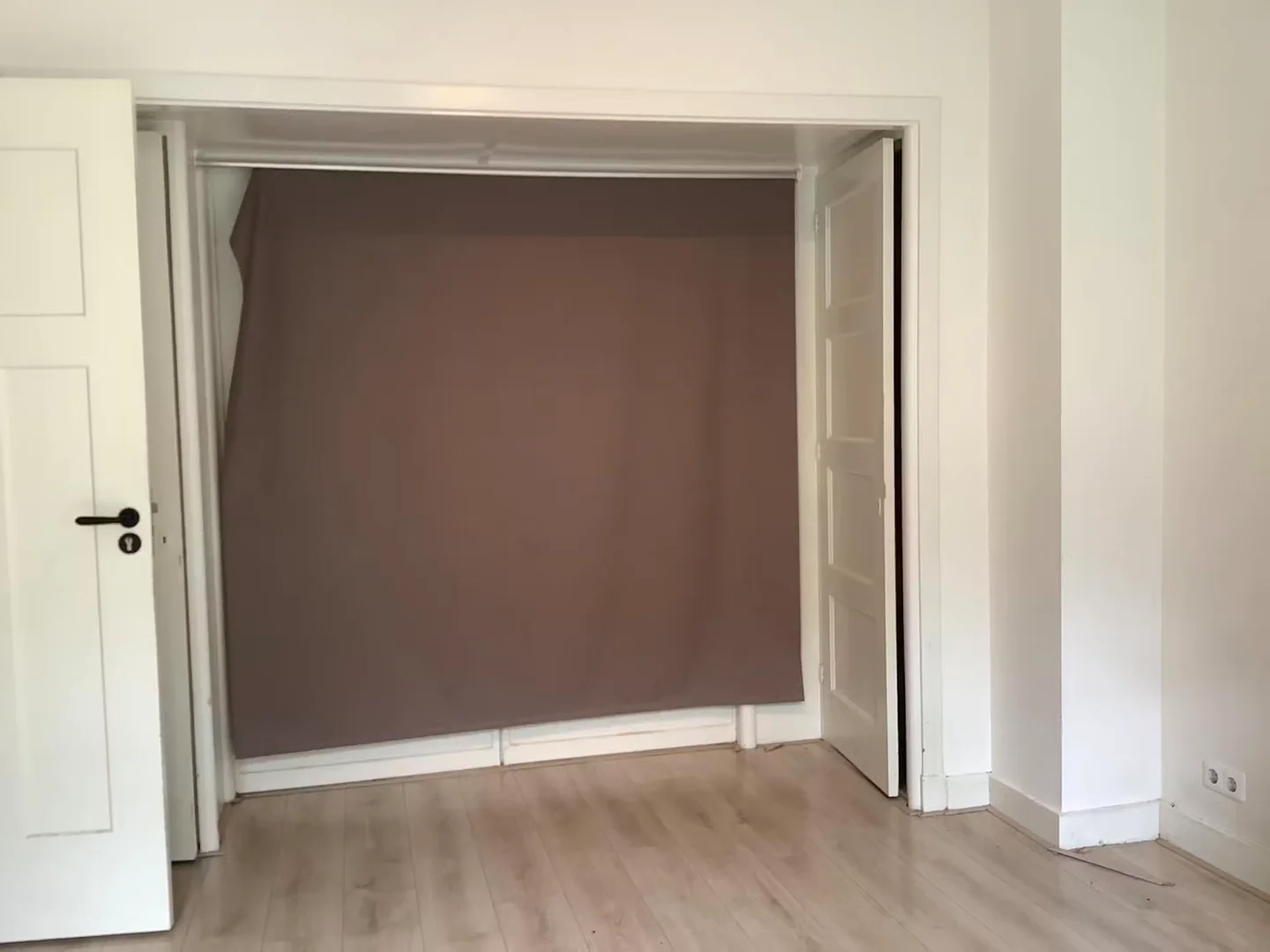 Öğrenciler için rahat oda  bölgesinde mevcut