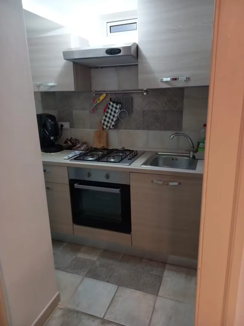 'de modern olanaklara sahip öğrenci dostu oda