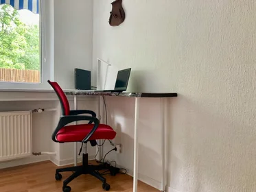 Entire apartment at Savignystraße, Stadtbezirke III, image 4 of 10