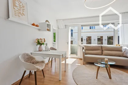 Entire apartment at Wertherstraße, image 11 of 15
