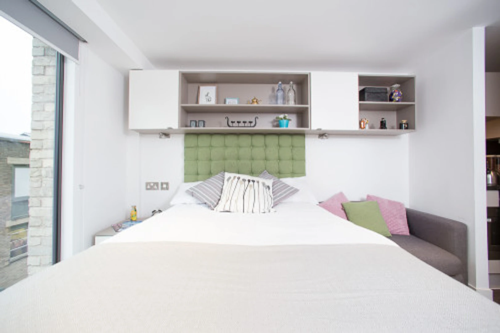 Habitación estudiantil económica con ubicación conveniente en 