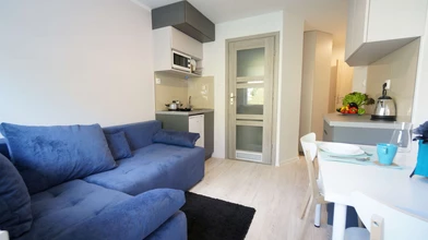 Apartamento moderno y luminoso en Łodz