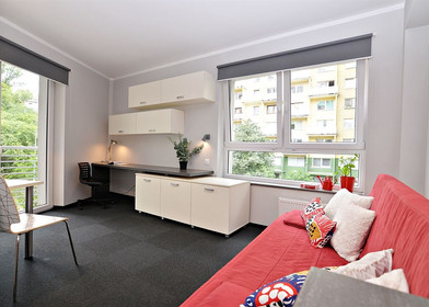 Chambre à louer dans un appartement en colocation à Lodz