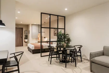Apartamento inteiro em Ioulianou, Athens, imagem 1 de 10