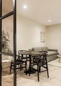 Apartamento inteiro em Ioulianou, Athens, imagem 7 de 10