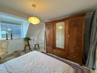 Apartamento inteiro em Gustavstraße, Innenstadt-West, imagem 3 de 10