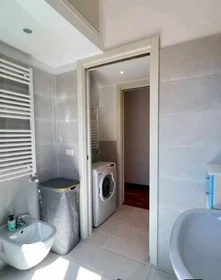 Entire apartment at Calle dei Frati, Giudecca, image 8 of 10