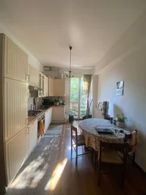 Quarto privado em Via Cavaioni, Santo Stefano, imagem 6 de 7