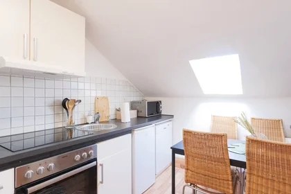 Appartamento intero in Sternbuschweg, Duisburg Mitte, immagine 3 di 10