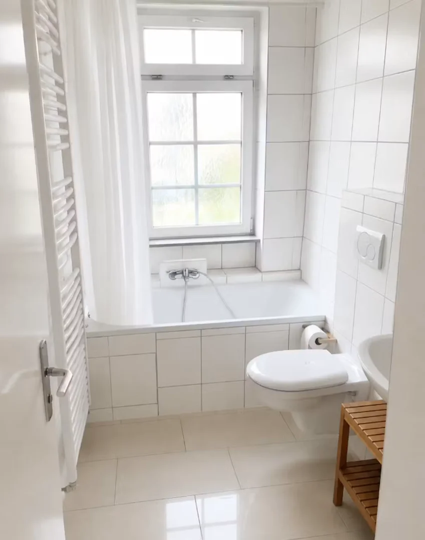 Habitación en apartamento estudiantil en alquiler en , completamente amueblado