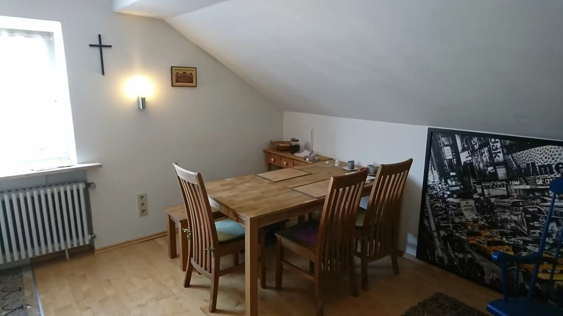 Comfortable and spacious student room in 