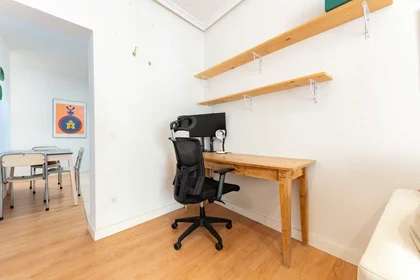 Entire apartment at Calle de Tribulete, Centro, image 9 of 10