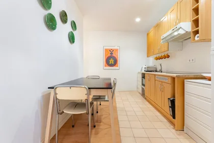 Entire apartment at Calle de Tribulete, Centro, image 10 of 10