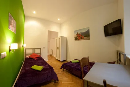Logement entier à Podwale, Stare Miasto, image 2 de 7