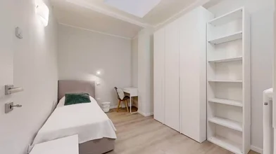 Private room at Via Miranese, Mestre, image 1 of 10