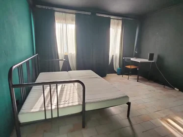 Stanza privata in Rua José Pedro da Silva, Paço de Arcos, immagine 1 di 10