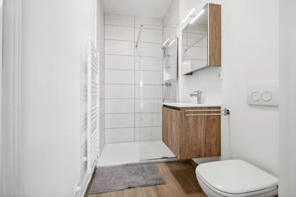 Appartamento intero in Chaussée d'Anvers, Bruxelles, immagine 9 di 10