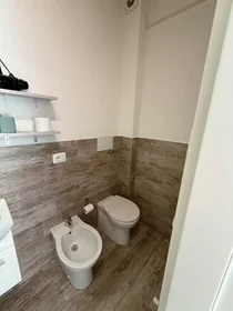 Appartamento intero in Via Faustina, , immagine 1 di 8