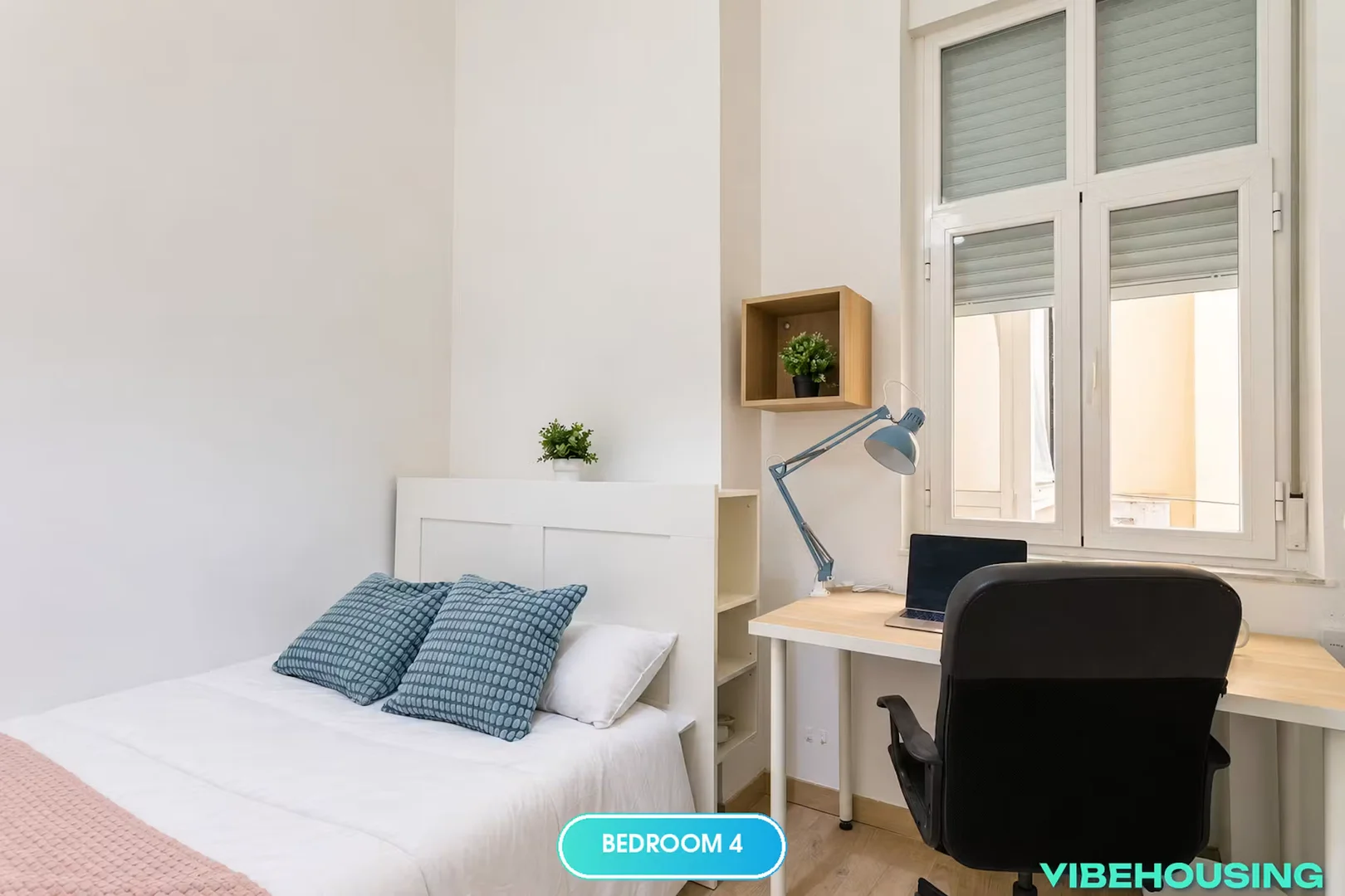 bölgesinde uygun konuma sahip ekonomik öğrenci odası