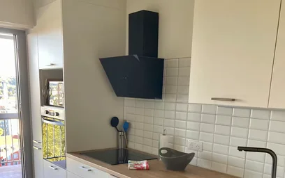 Entire apartment at Boulevard de l'Europe, image 6 of 10