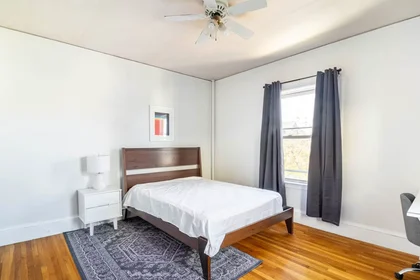 Alojamiento entero en Montcalm Avenue, Oak Square, imagen 1 de 10
