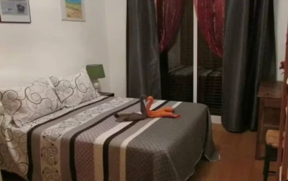 Entire apartment at Estrada Avelino Pinto, Caniço, image 1 of 9