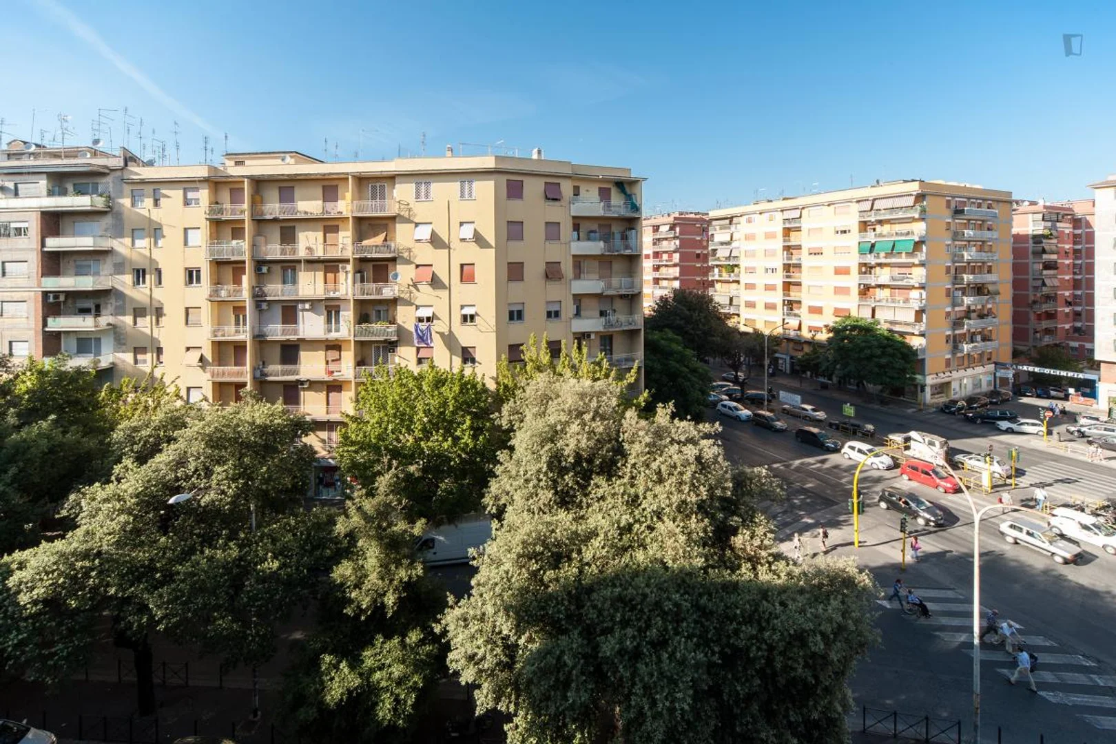 Chambre d'étudiant économique avec emplacement pratique dans 