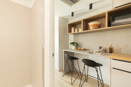 Habitación compartida en residencia en Calle Mari Abrego 1, imagen 7 de 13