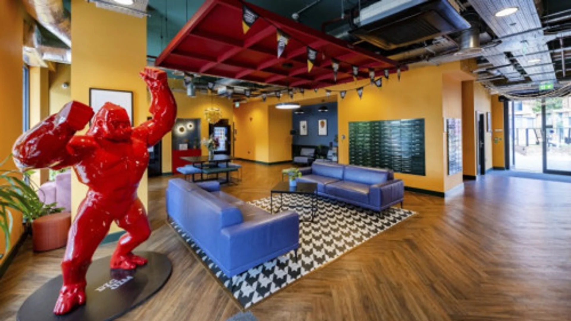 Student-friendly room in  with modern amenities