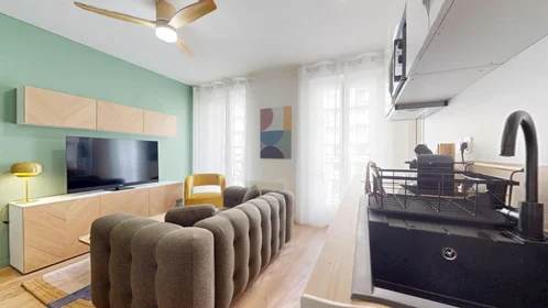 Chambre privée à 19 Rue Pierre Albrand, image 1 de 17