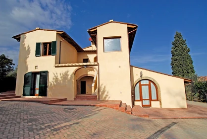 Apartamento inteiro em Via Fiorentina, , imagem 6 de 8