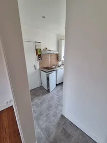 Appartamento intero in Rue Collard, Anatole France Danton, immagine 6 di 10