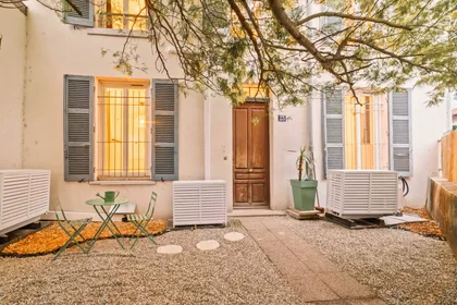 Stanza privata in Rue Francis de Pressensé, Centre-Ouest, immagine 8 di 10
