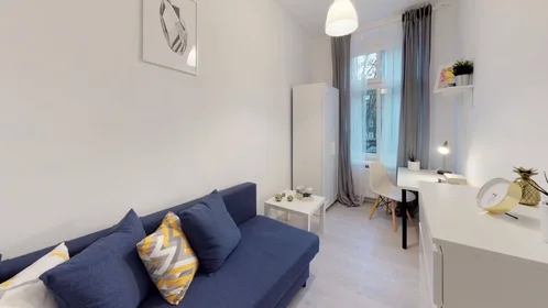 Privatzimmer in der Aleja Wojciecha Korfantego, Gliwice, bild 1 von 10