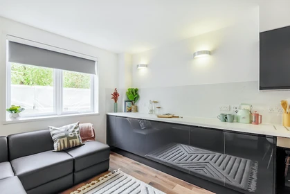Privatzimmer im Wohnheim in der Horspath Driftway, Headington, Oxford OX3 7FJ, United Kingdom                   , bild 4 von 22