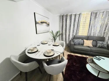 Apartamento inteiro em Victor Approach 5, imagem 17 de 29