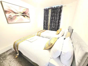 Apartamento inteiro em Victor Approach 5, imagem 24 de 29