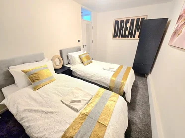 Apartamento inteiro em Victor Approach 5, imagem 25 de 29