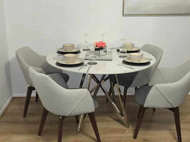 Apartamento inteiro em Victor Approach 5, imagem 8 de 29