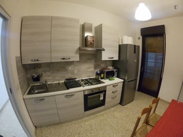 Chambre privée à Via dei Piccioni, image 3 de 11