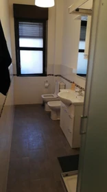 Chambre privée à Via dei Piccioni, image 4 de 11