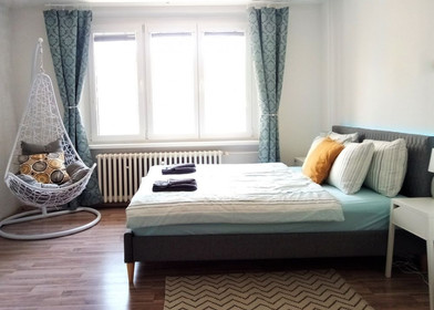 Apartamento totalmente mobilado em bratislava