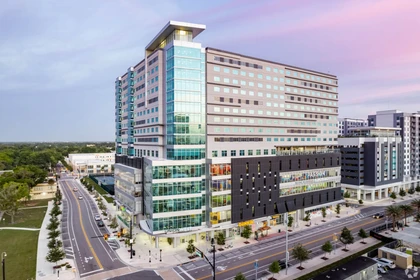 Dairenin tamamı Ikamet yerinde konumu 601 W Livingston St, Orlando, FL 32801, USA, 14 23 görüntüsü