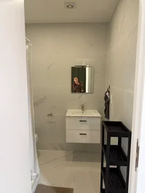 Private room at Rue Astrid, Gosselies, image 6 of 8